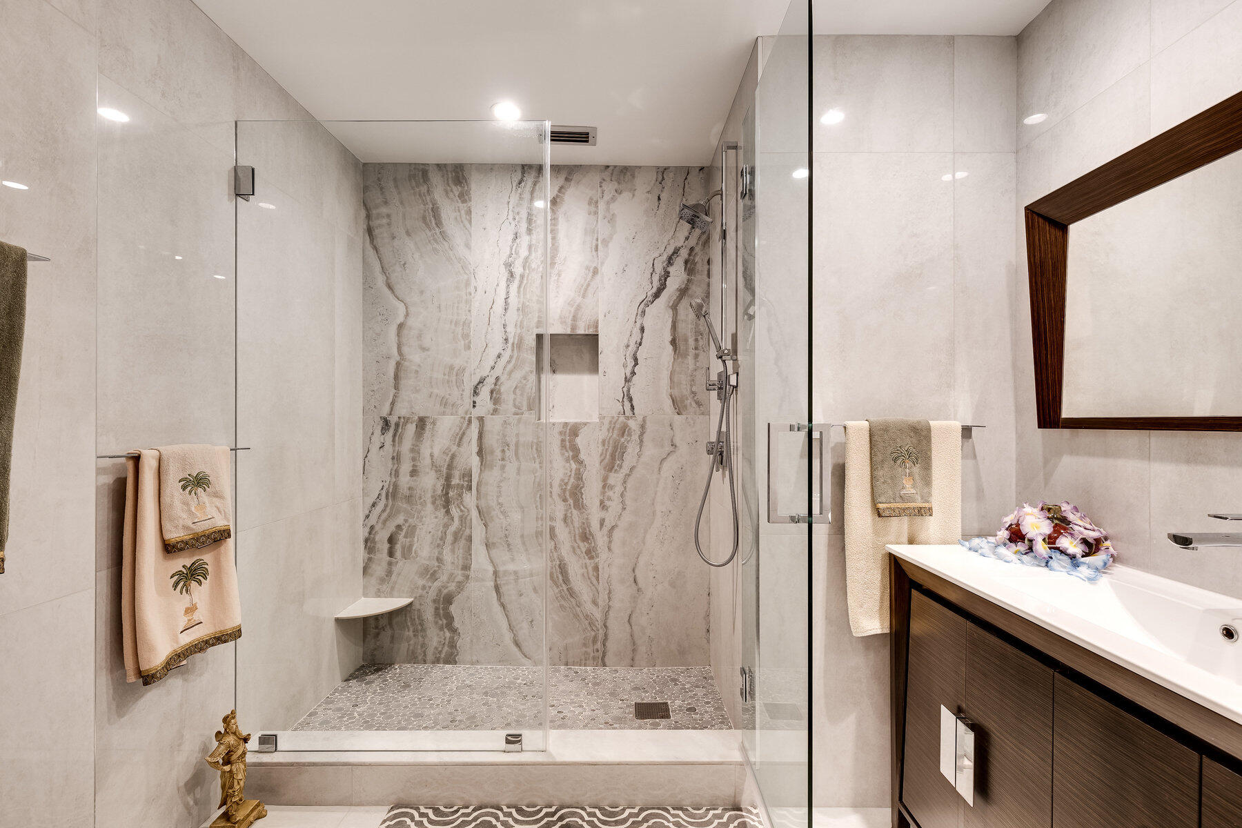 LA MIRADA AT BOCA POINTE CONDOS - Residential