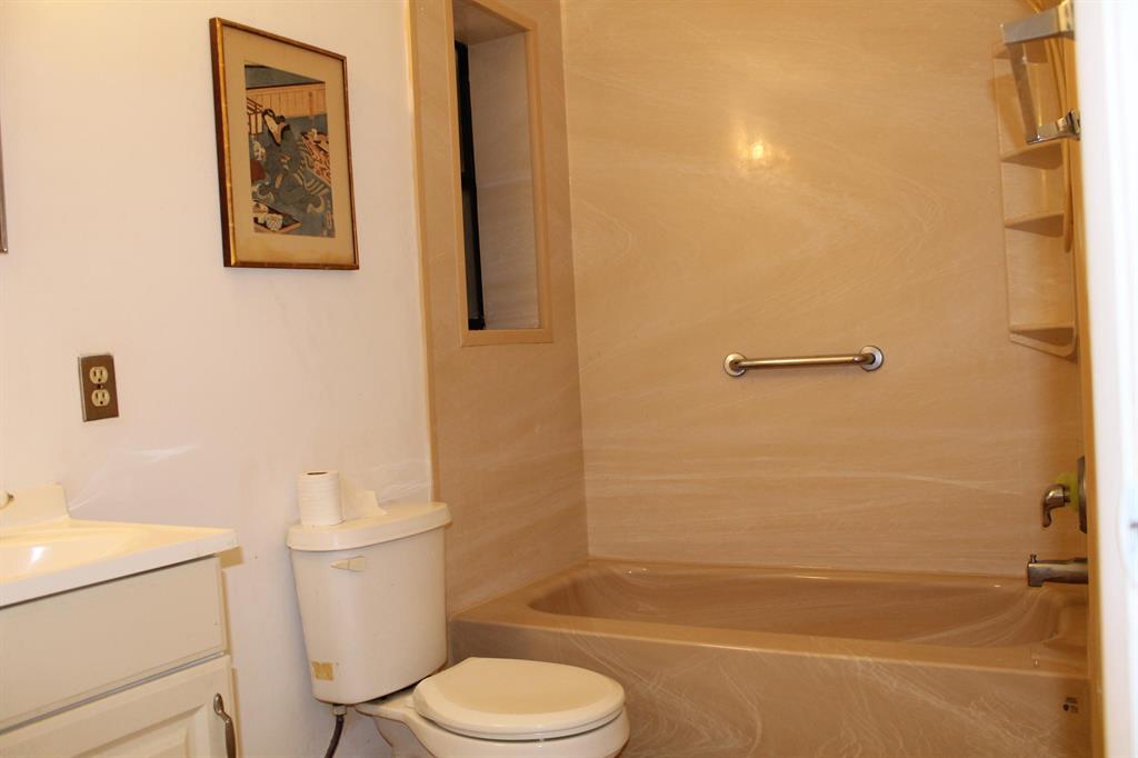 WATERVIEW ESTATES - Residential