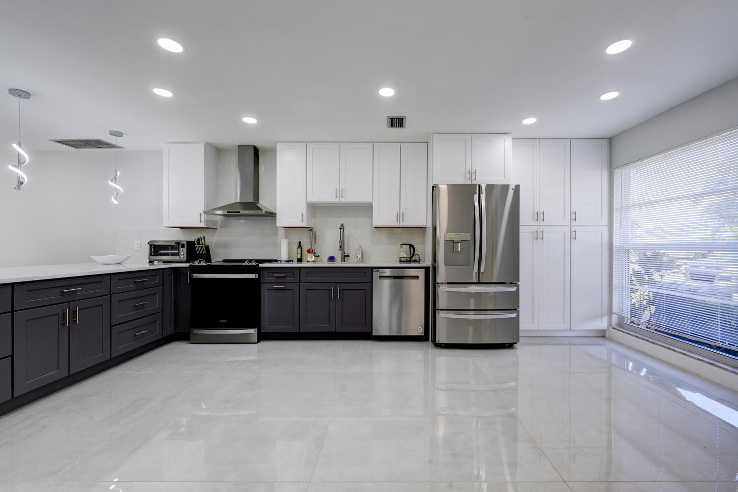 Boca Lakes - Residential Lease