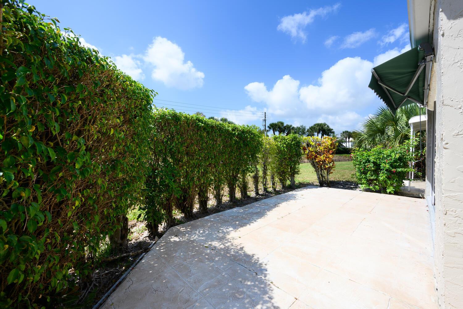 Boca Lakes - Residential Lease