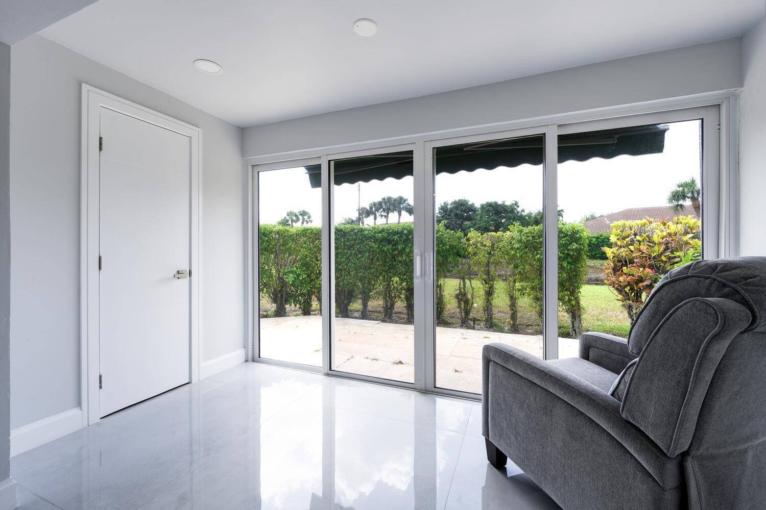 Boca Lakes - Residential Lease