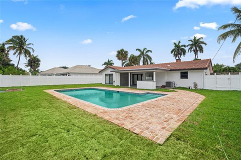 Single Family Residence in Boca Raton FL 1161 14 Street St 15.jpg