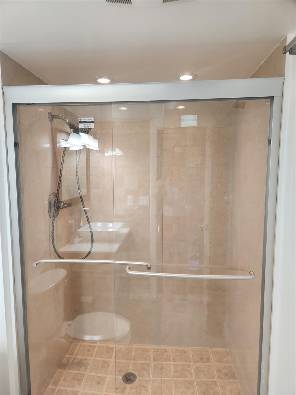 Coronado condo - Residential Lease