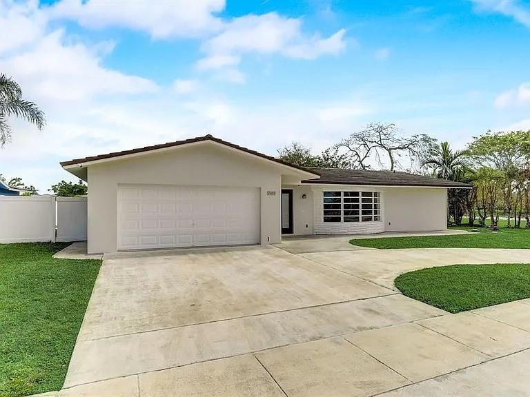 Margate Shores 66-4 B - Residential