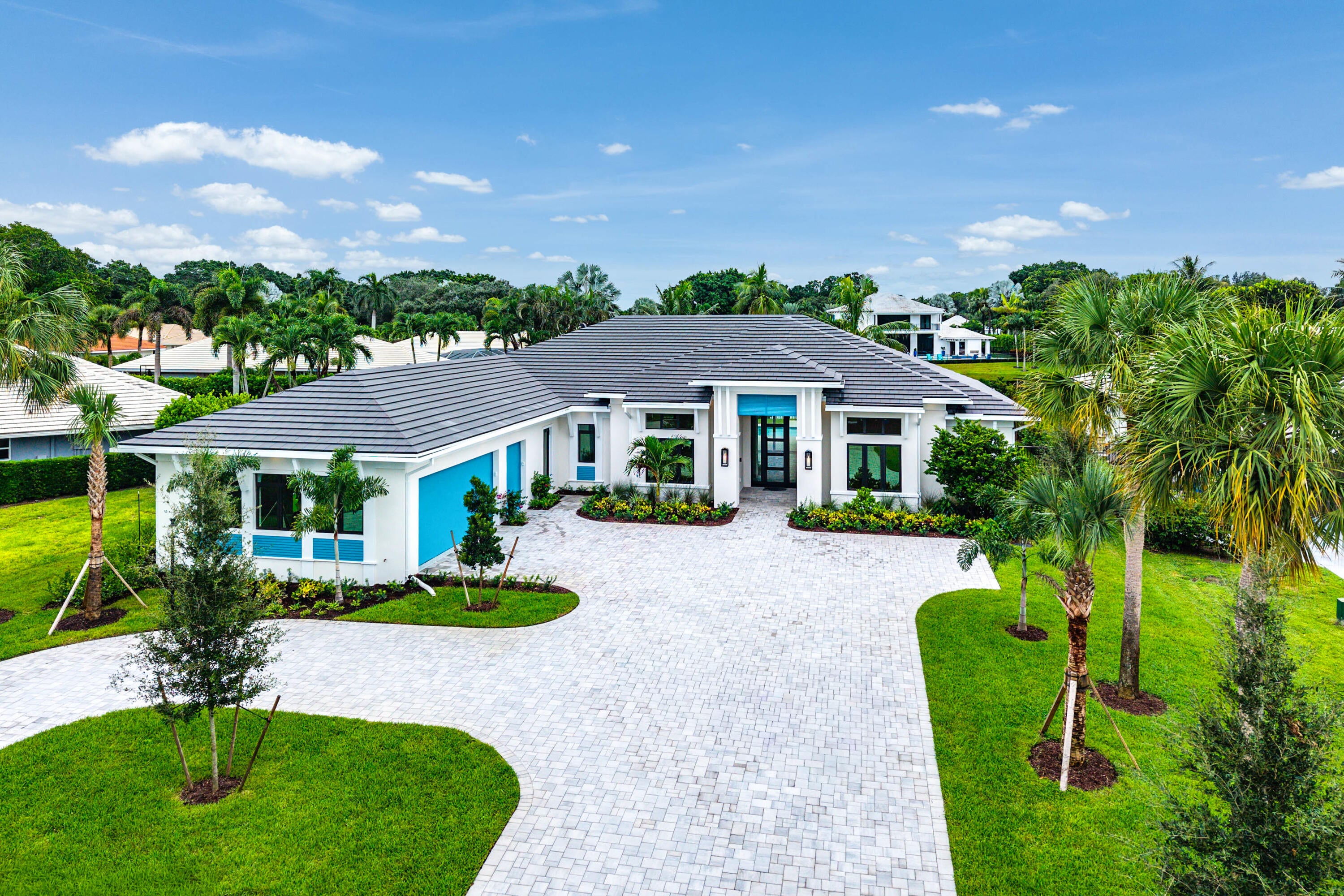 Properties | Stephanie Kaufman 4915 King Palm Circle