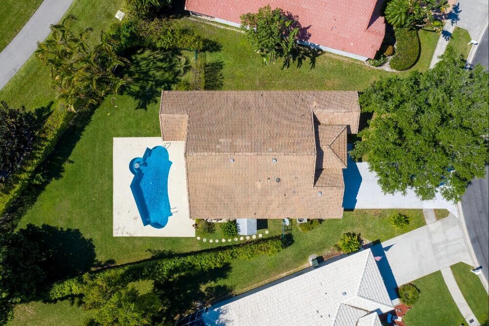 EMERALD FOREST OF WELLINGTON - Residential Lease