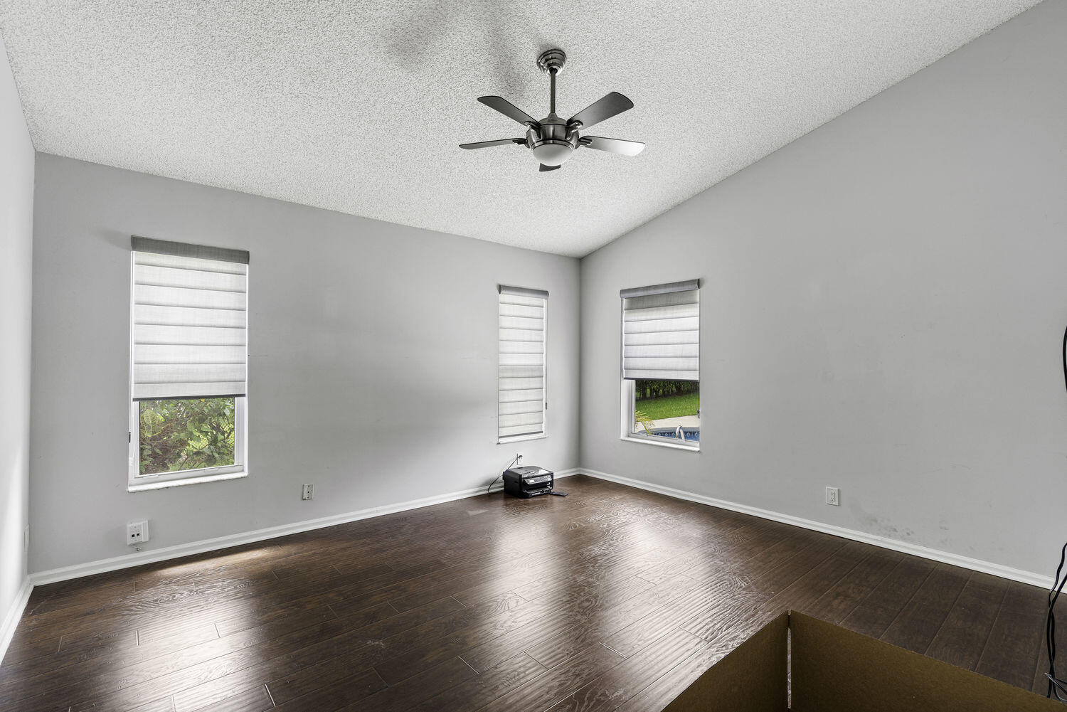 EMERALD FOREST OF WELLINGTON - Residential Lease