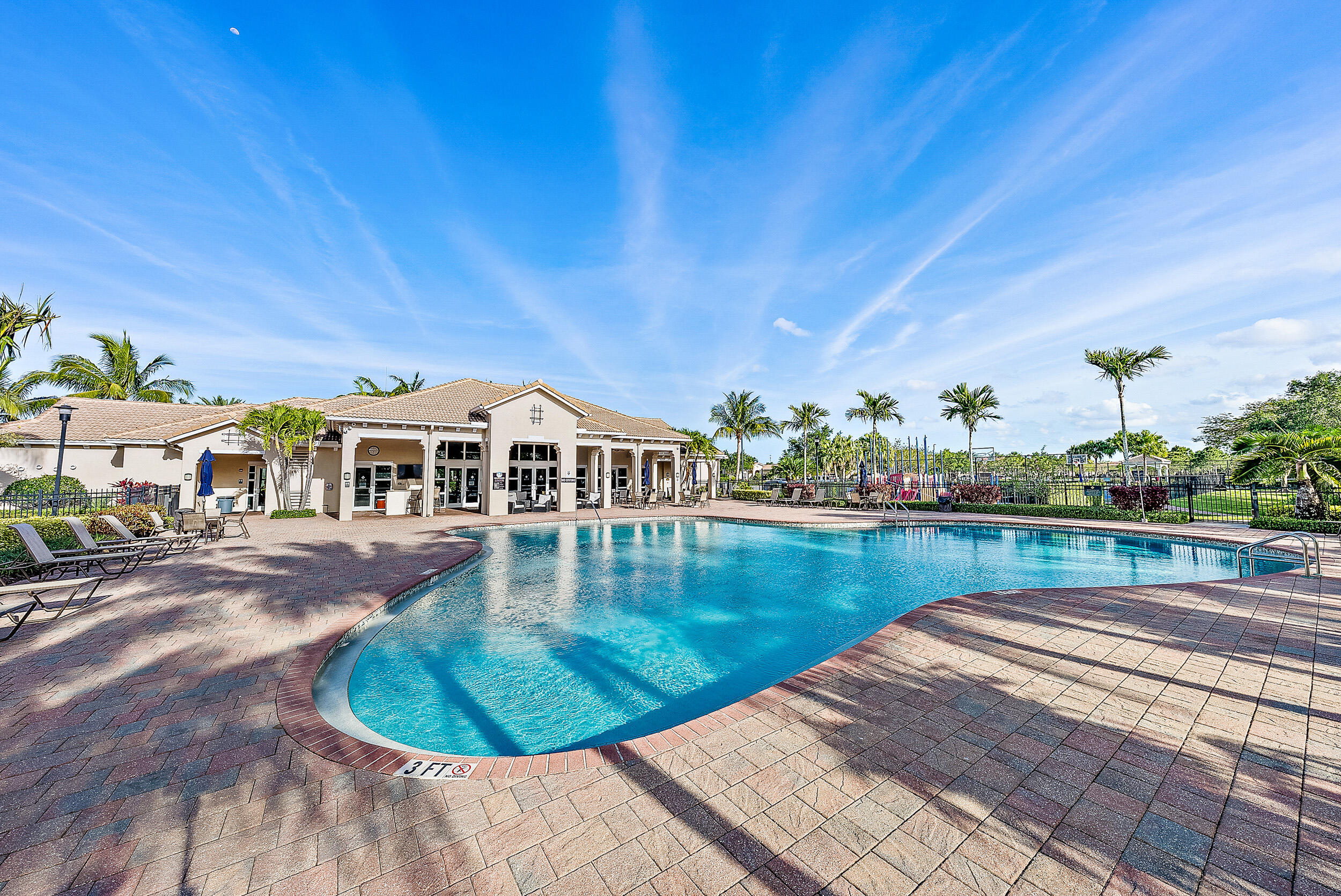 LOXAHATCHEE RESERVE NORTH - Residential