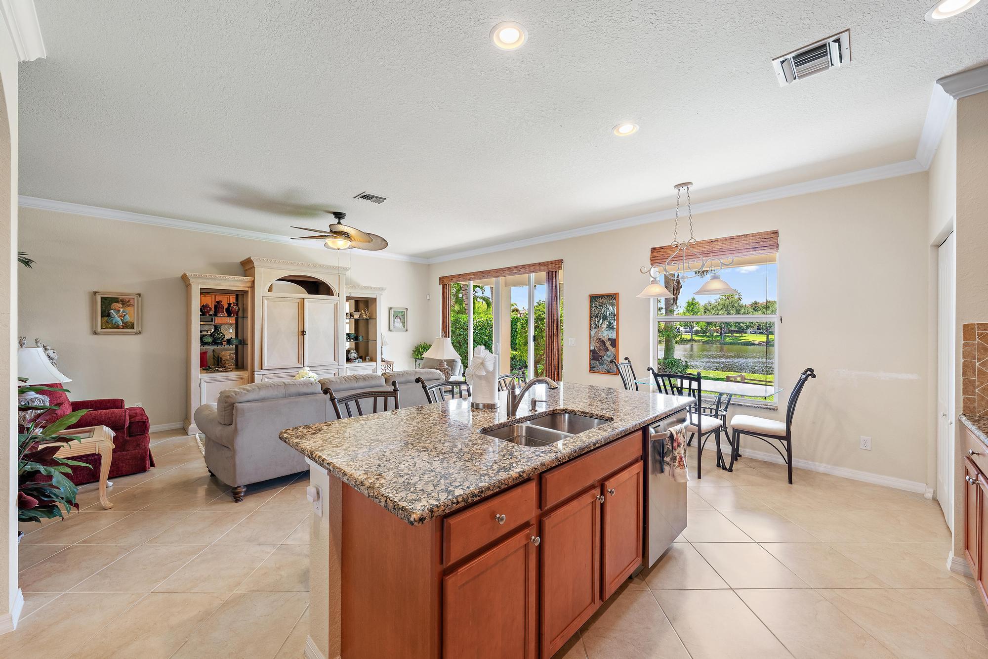 LOXAHATCHEE RESERVE NORTH - Residential