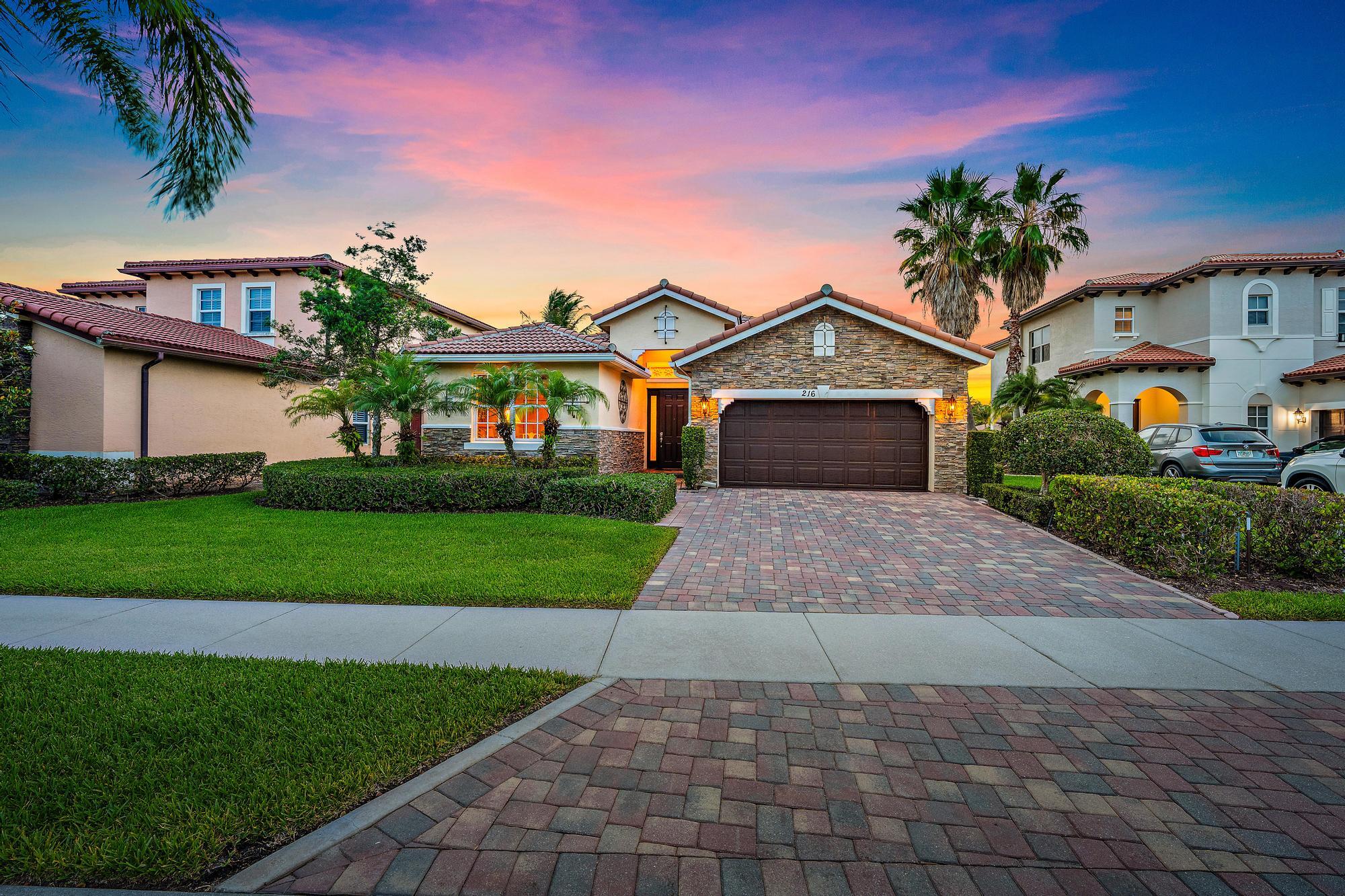 LOXAHATCHEE RESERVE NORTH - Residential