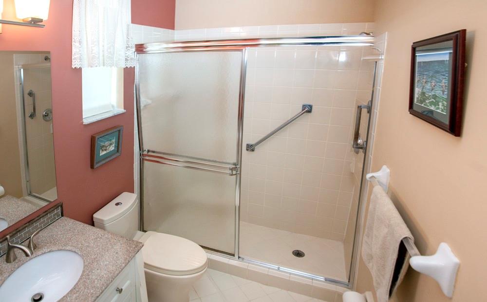 Palm Aire Oaks Course Est - Residential