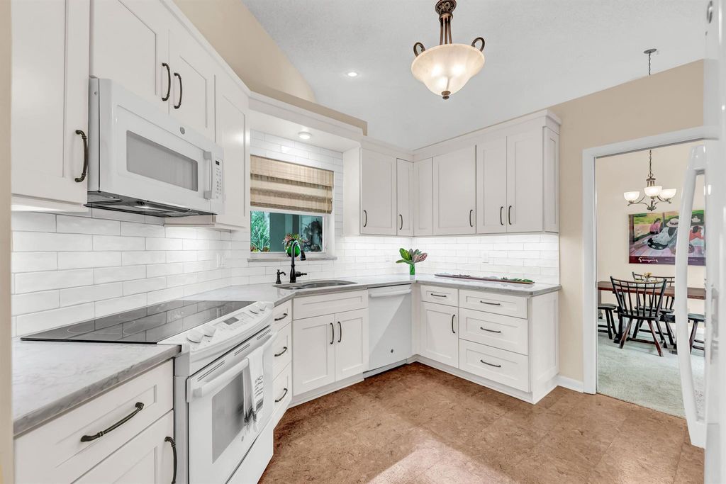 Photo of 2437 SW Foxpoint Trail, Palm City, FL 34990 (MLS # R11085828)