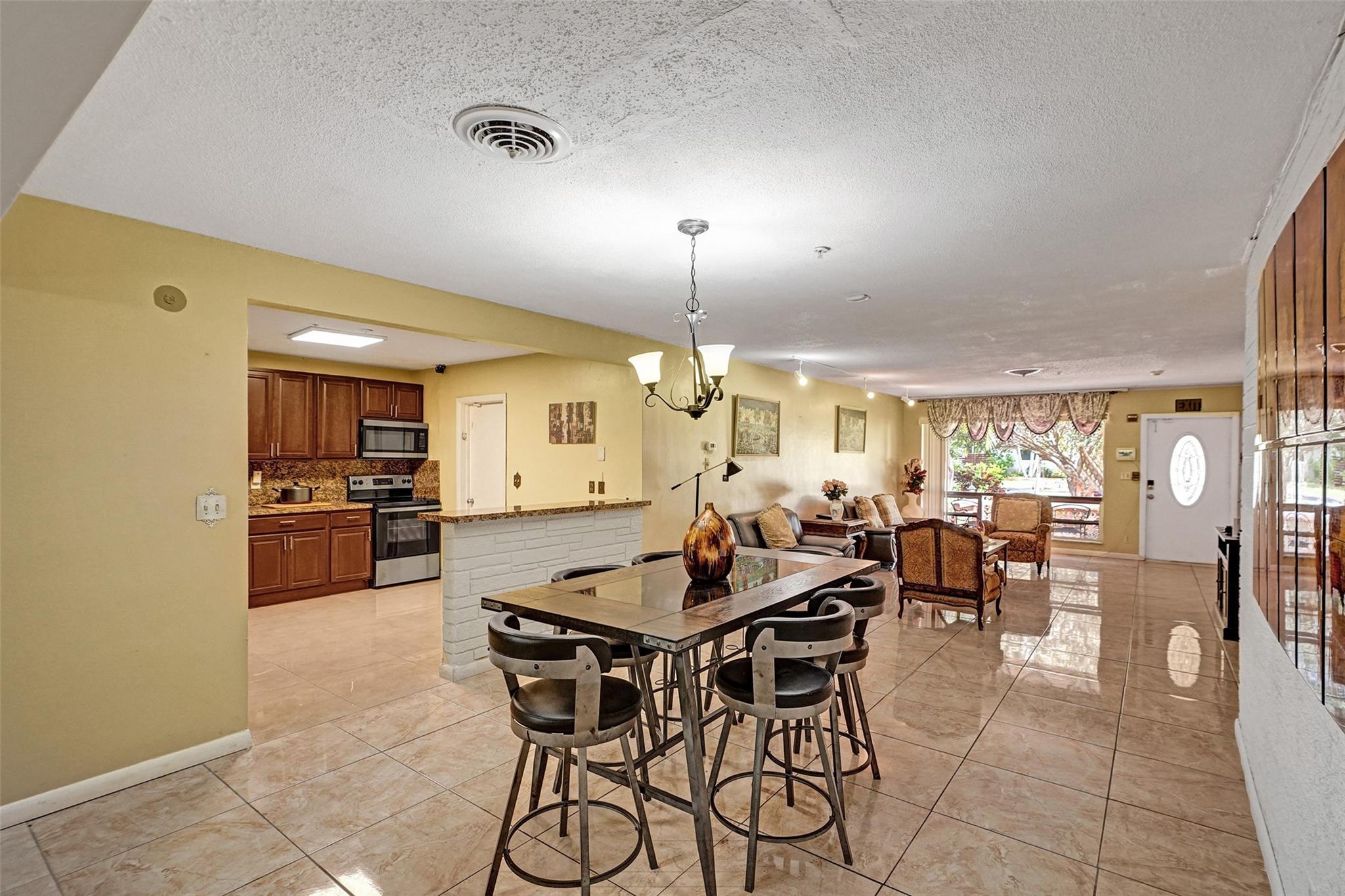 Hollywood Hills Amd 6-31 - Residential Lease