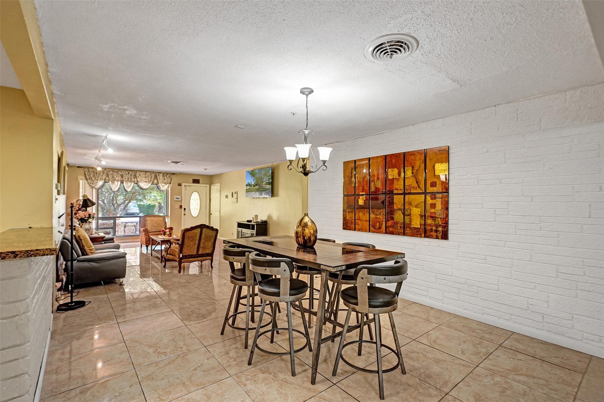 Hollywood Hills Amd 6-31 - Residential Lease