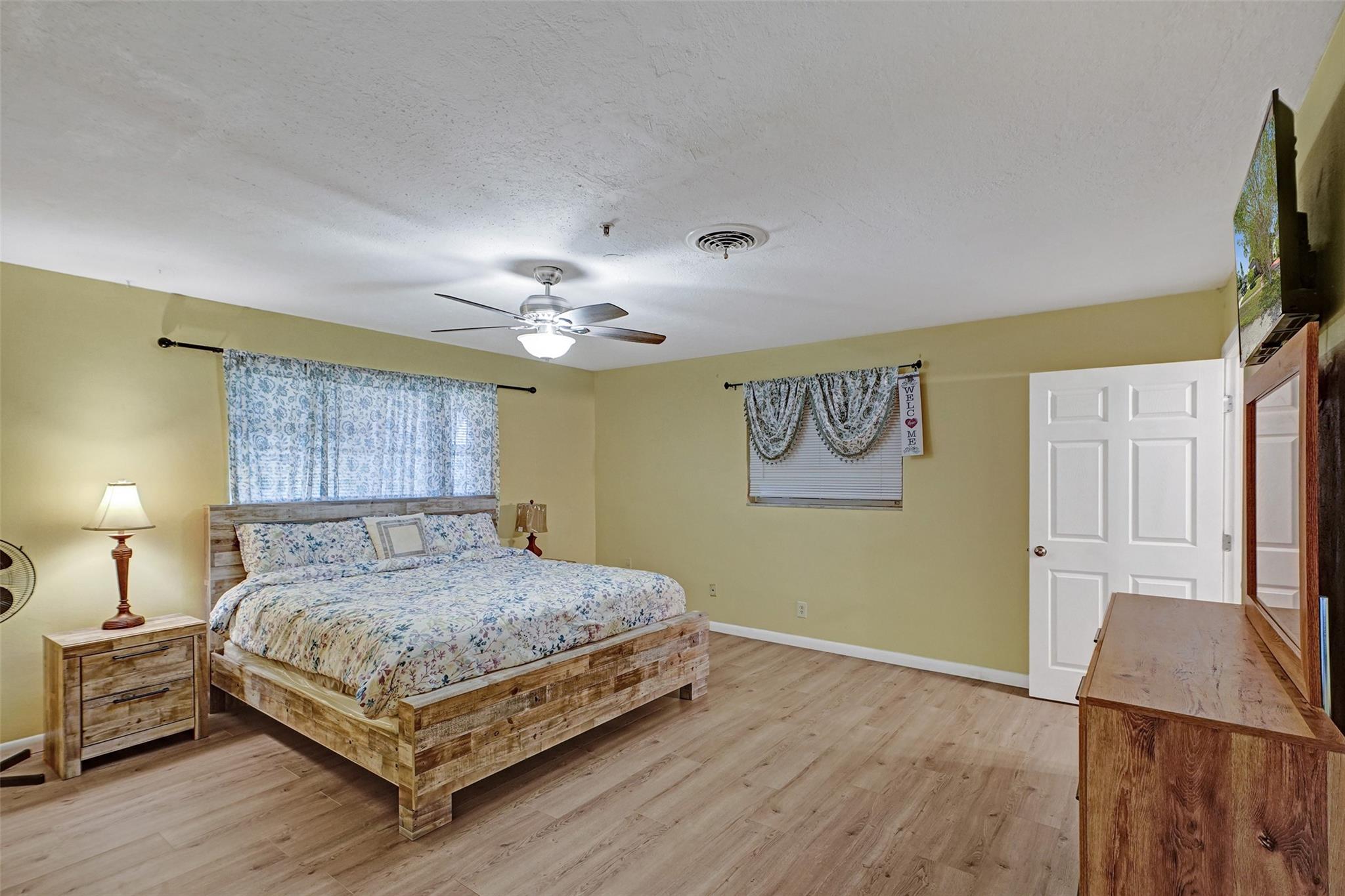 Hollywood Hills Amd 6-31 - Residential Lease