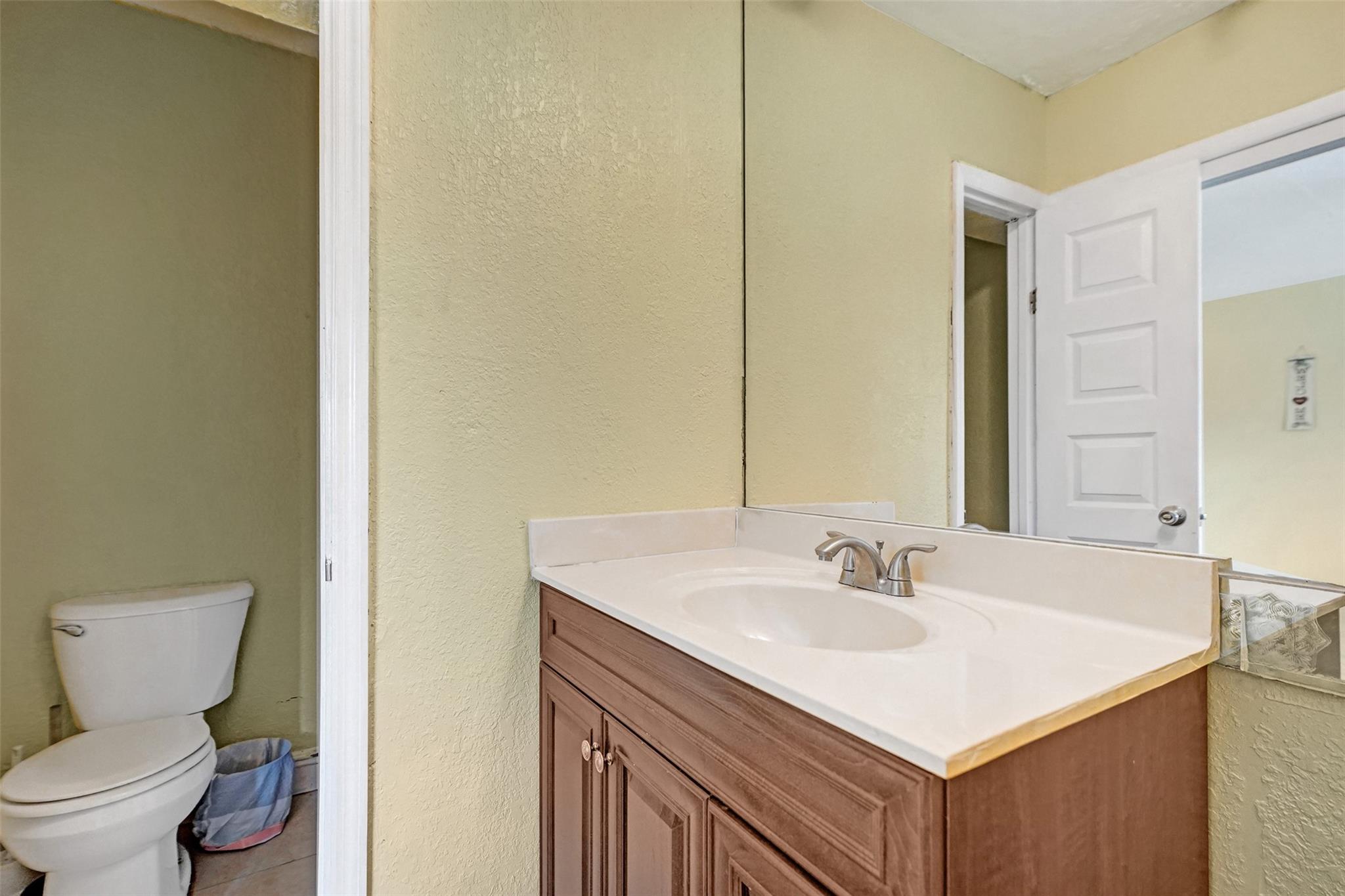Hollywood Hills Amd 6-31 - Residential Lease
