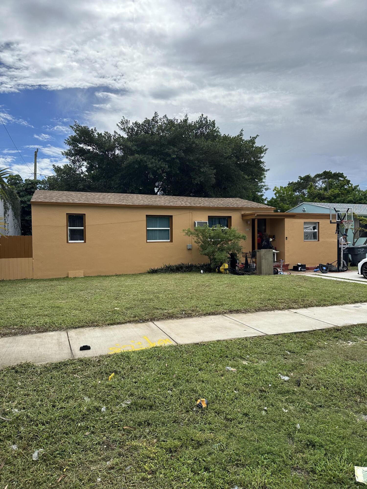 SUNNYSIDE ESTATES - Residential