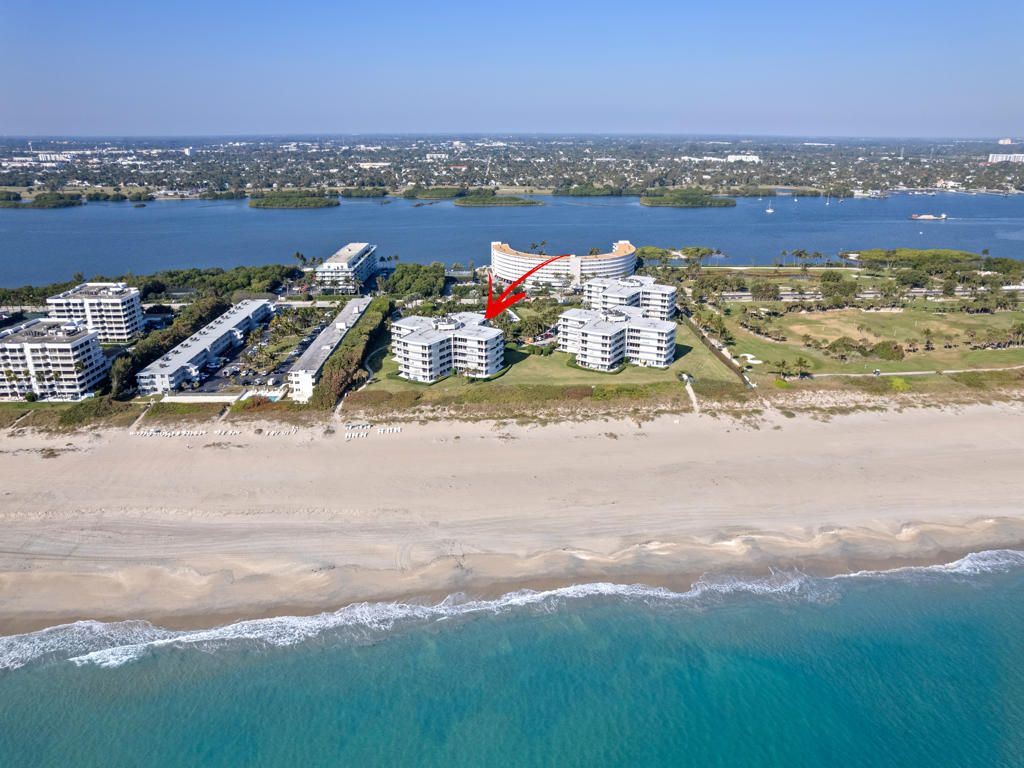 Photo of 2500 S Ocean Boulevard #3a3, Palm Beach, FL 33480 (MLS # B26027508)
