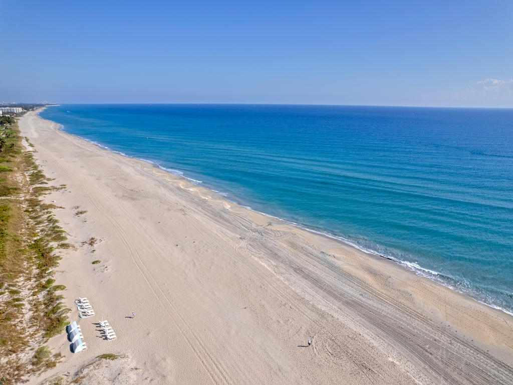 TWENTY FIVE HUNDRED SOUTH OCEAN BLVD CONDO - Residential