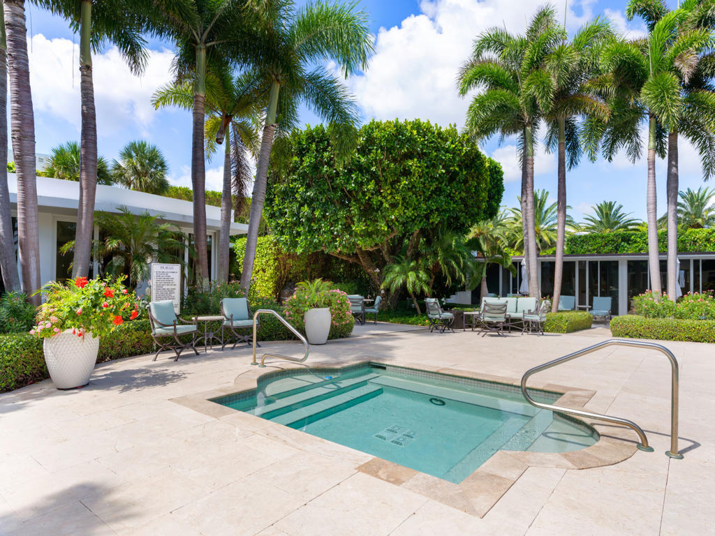 TWENTY FIVE HUNDRED SOUTH OCEAN BLVD CONDO - Residential
