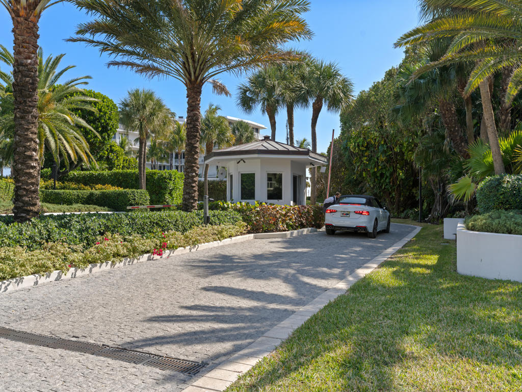 TWENTY FIVE HUNDRED SOUTH OCEAN BLVD CONDO - Residential