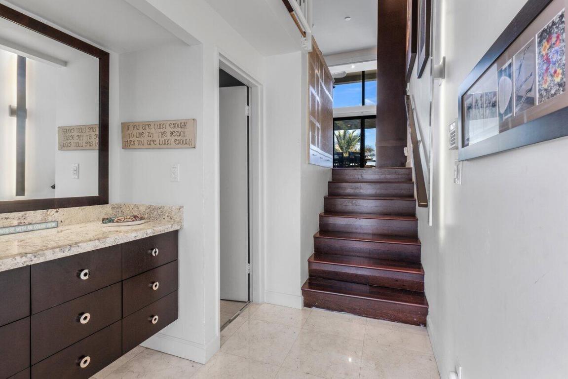 COSTA DEL REY COND - Residential