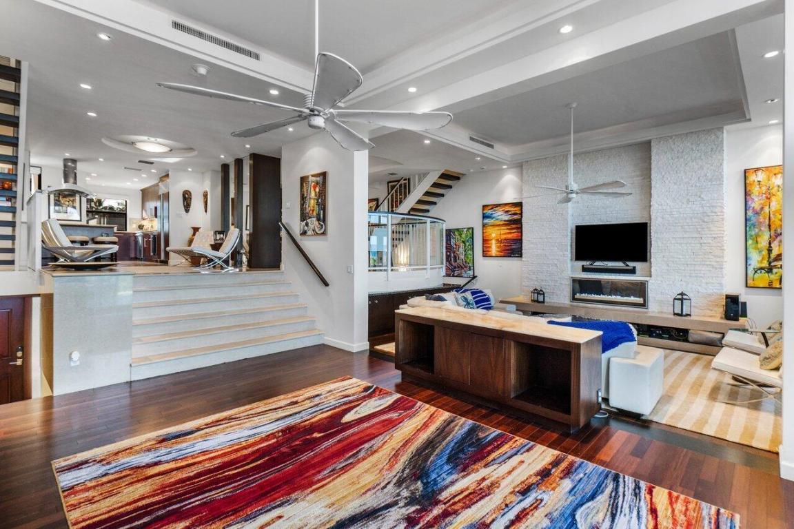 COSTA DEL REY COND - Residential