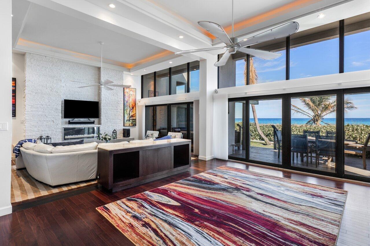 COSTA DEL REY COND - Residential