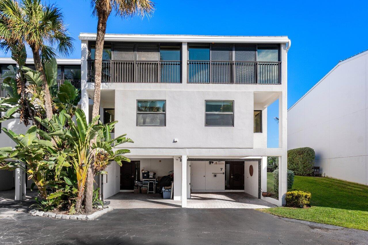 COSTA DEL REY COND - Residential