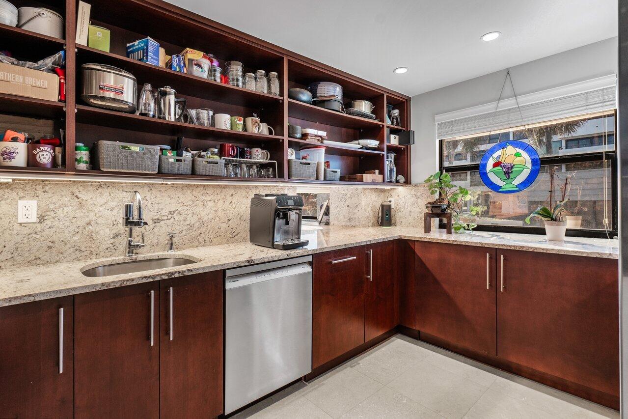 COSTA DEL REY COND - Residential