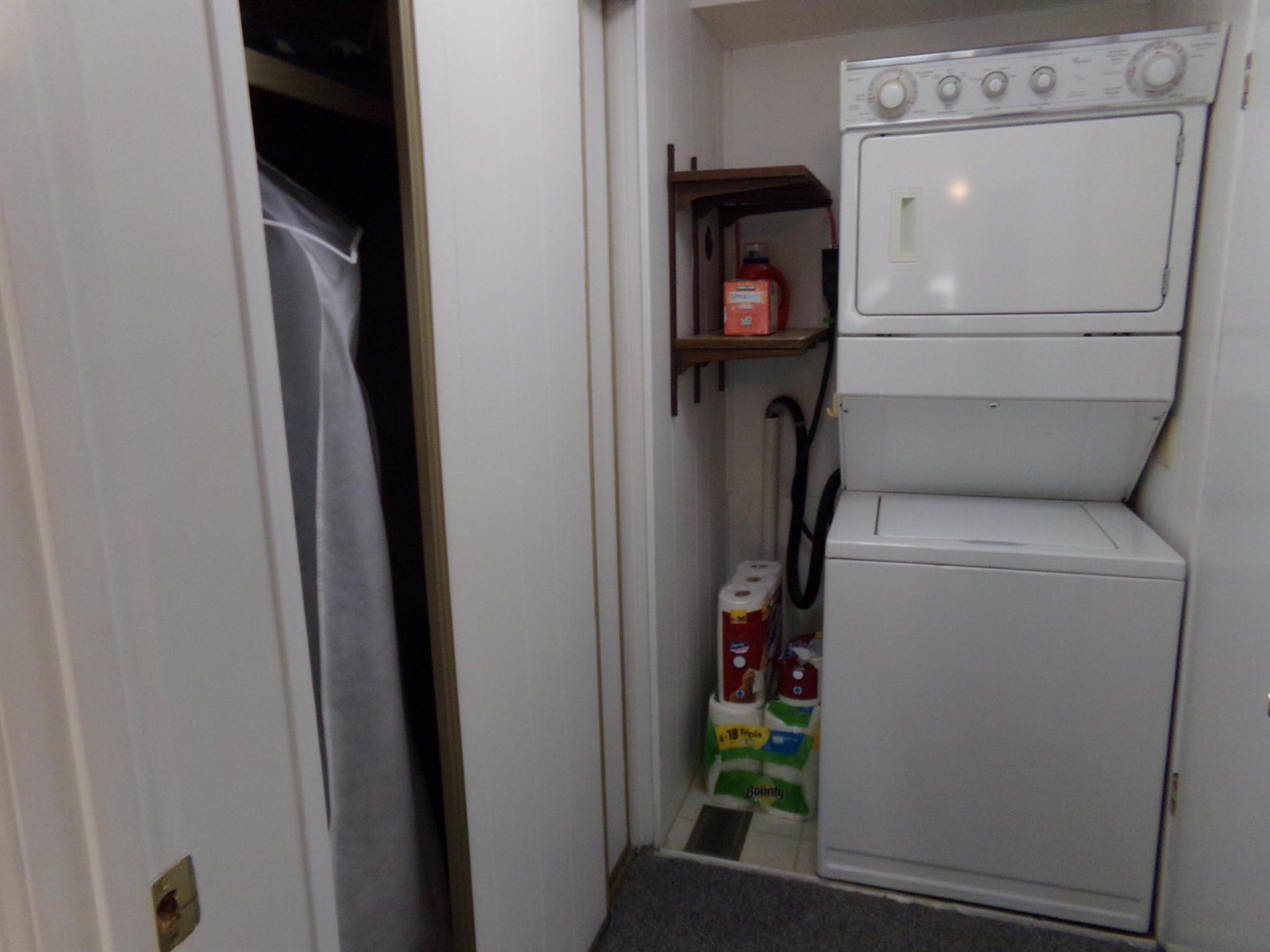 JAMAICA BAY MOBILE HOME C - Residential