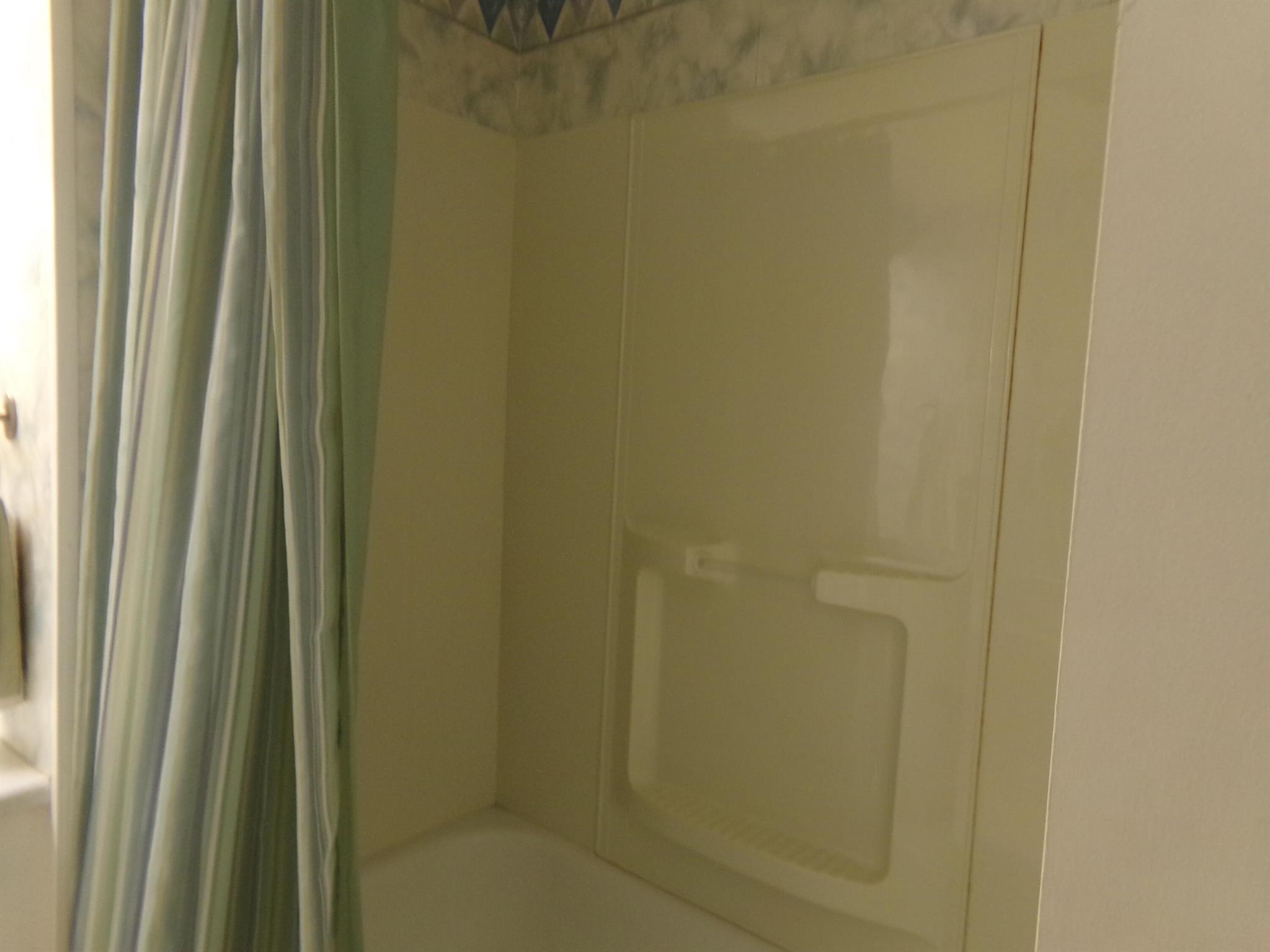 JAMAICA BAY MOBILE HOME C - Residential