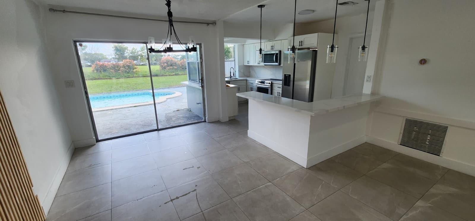 Lauderdale Lakes East Gat - Residential Lease