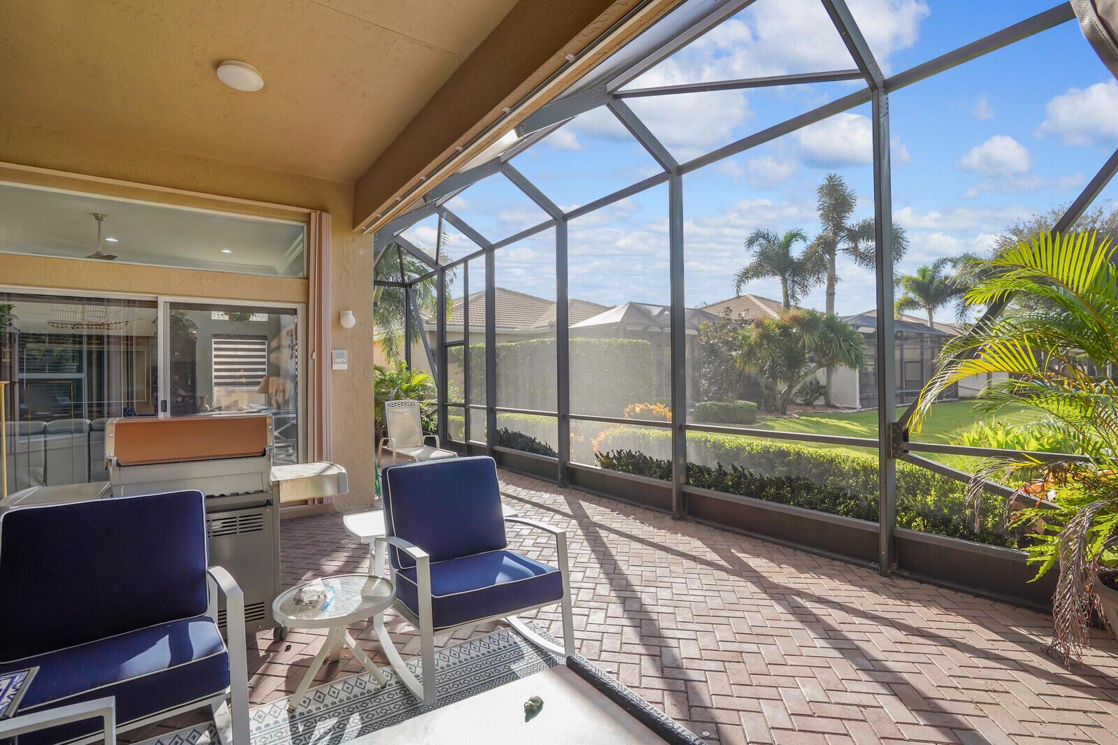 VALENCIA POINTE - Residential
