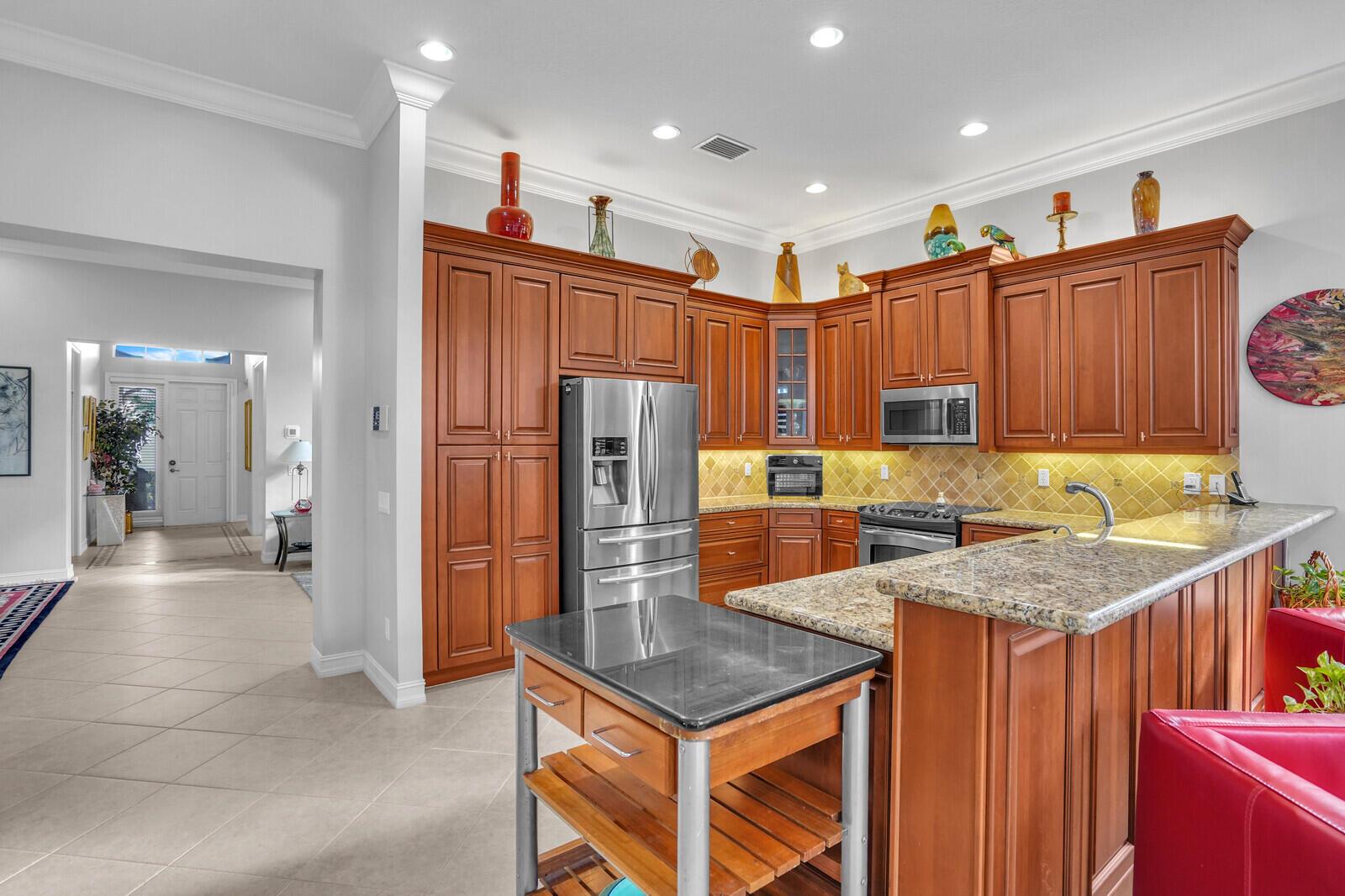 VALENCIA POINTE - Residential