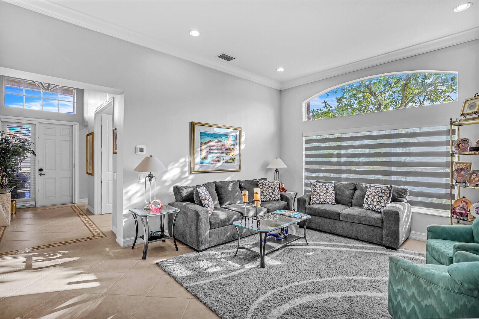 VALENCIA POINTE - Residential