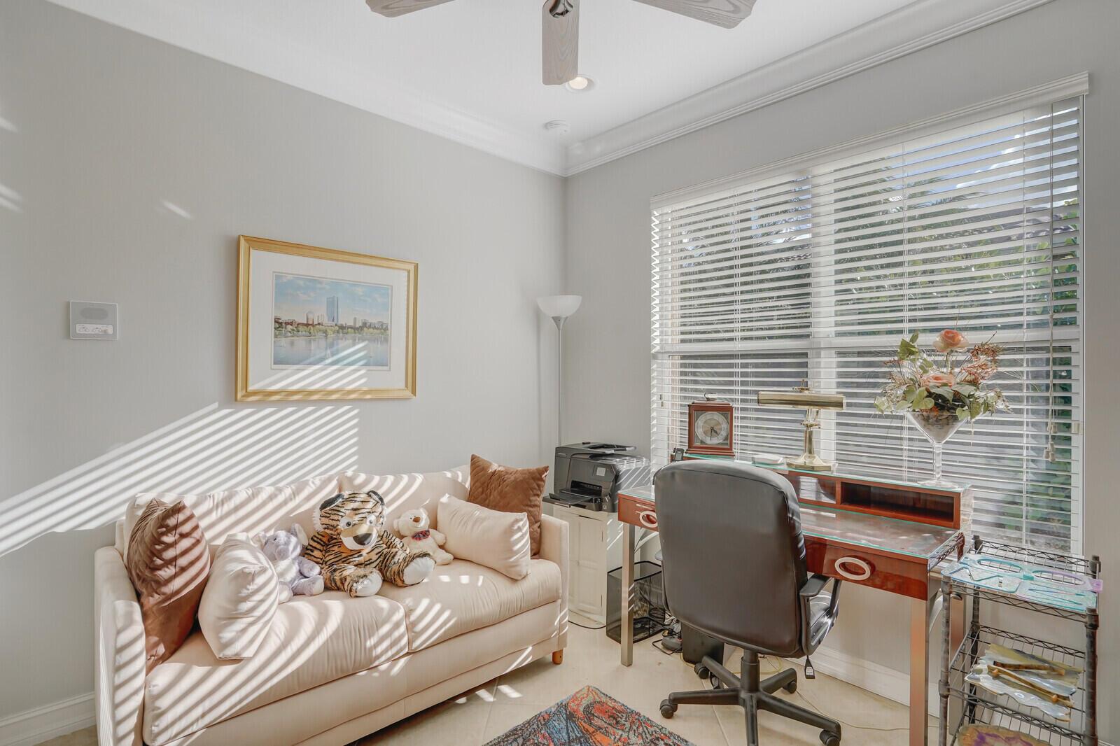 VALENCIA POINTE - Residential