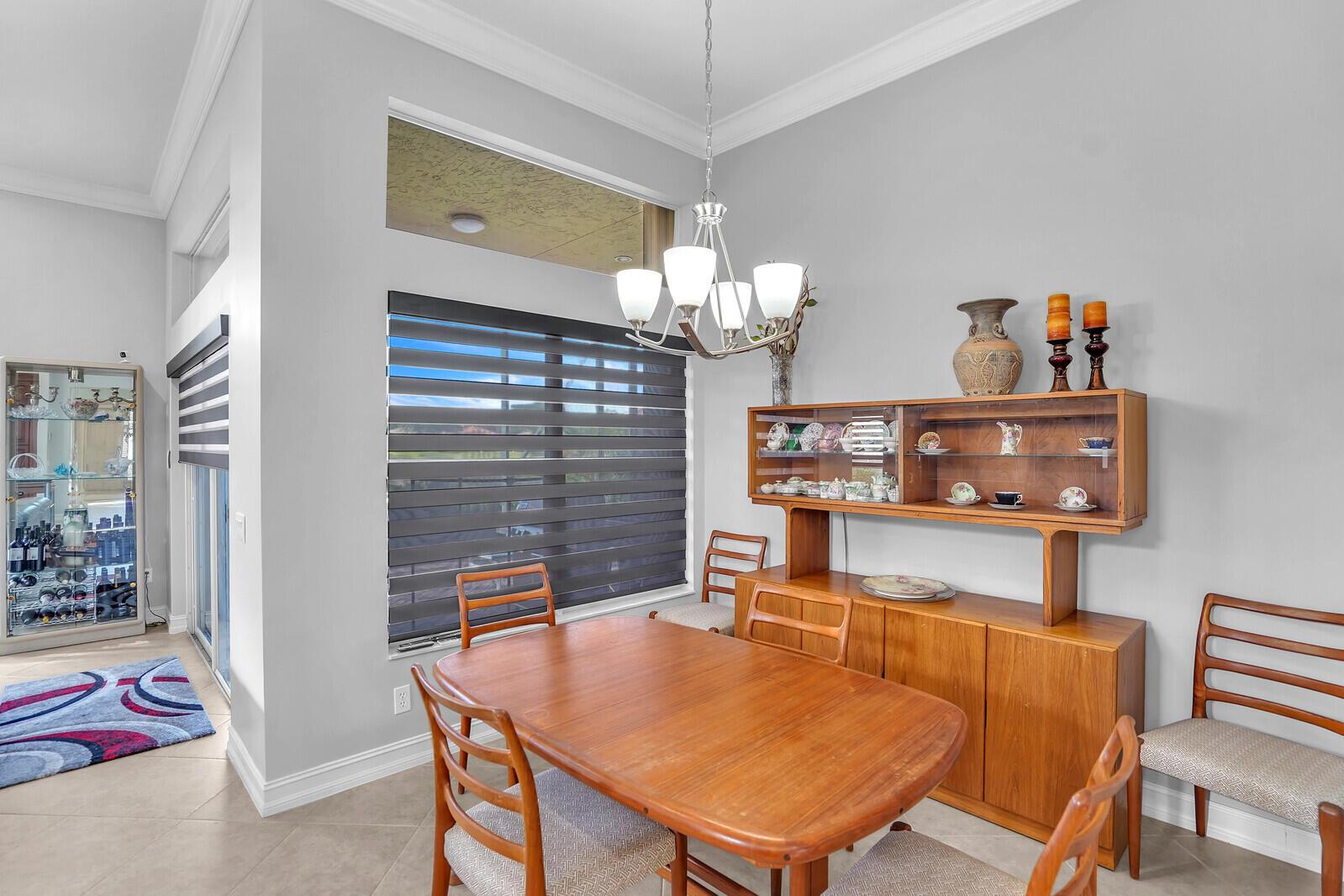VALENCIA POINTE - Residential