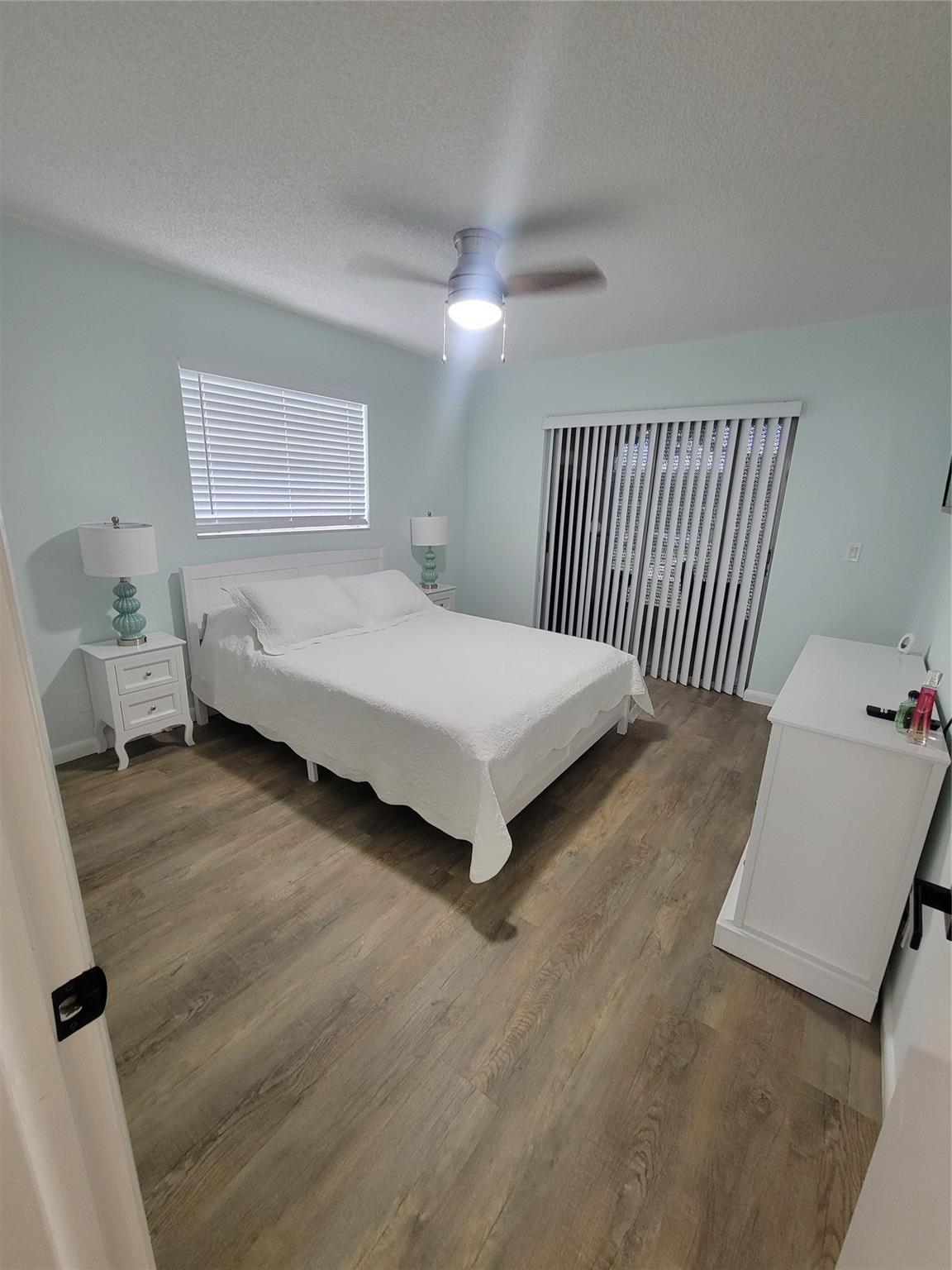 Kings Point Capri A-L - Residential Lease