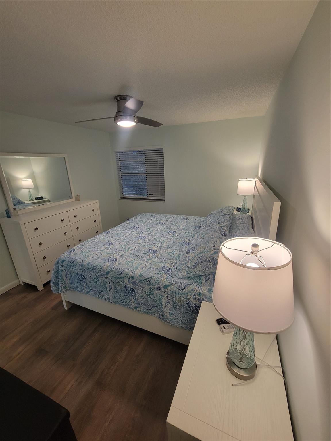 Kings Point Capri A-L - Residential Lease