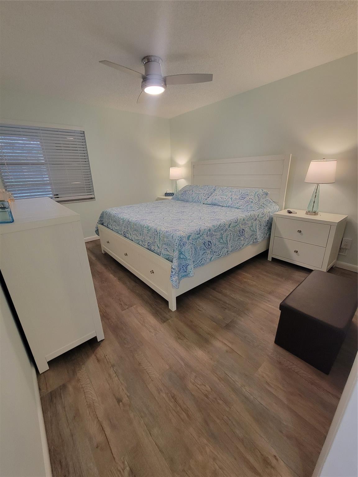 Kings Point Capri A-L - Residential Lease