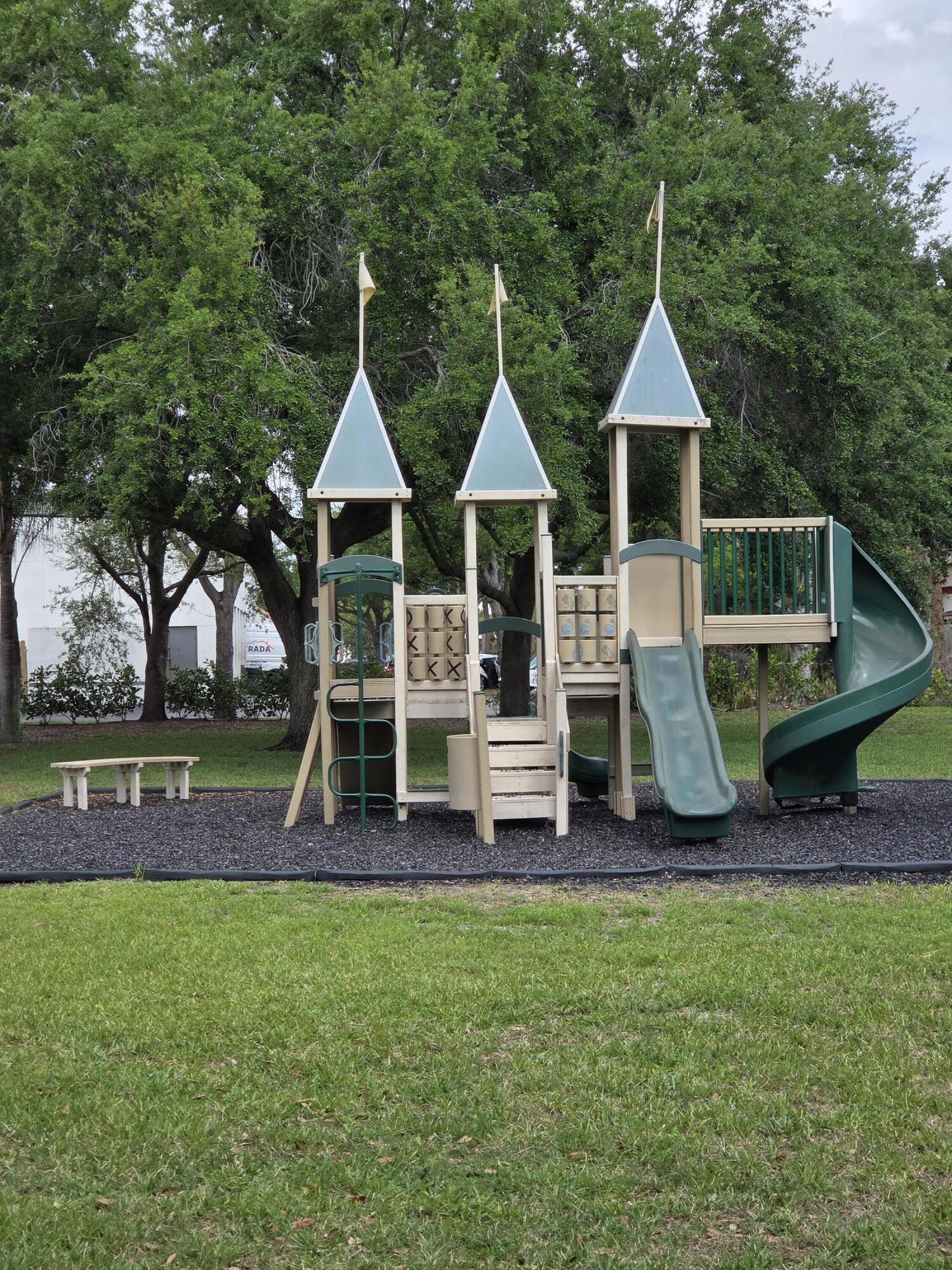 THE CLUB AT ST LUCIE WEST, A CONDOMINIUM - Residential