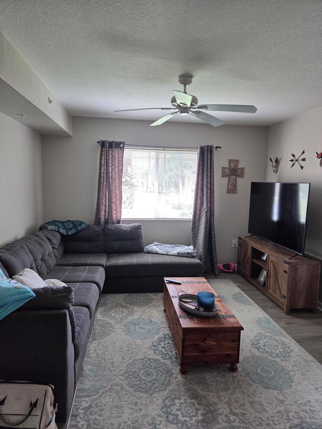 Photo of 131 SW Palm Drive, Port Saint Lucie, FL 34986 (MLS # B26009315)