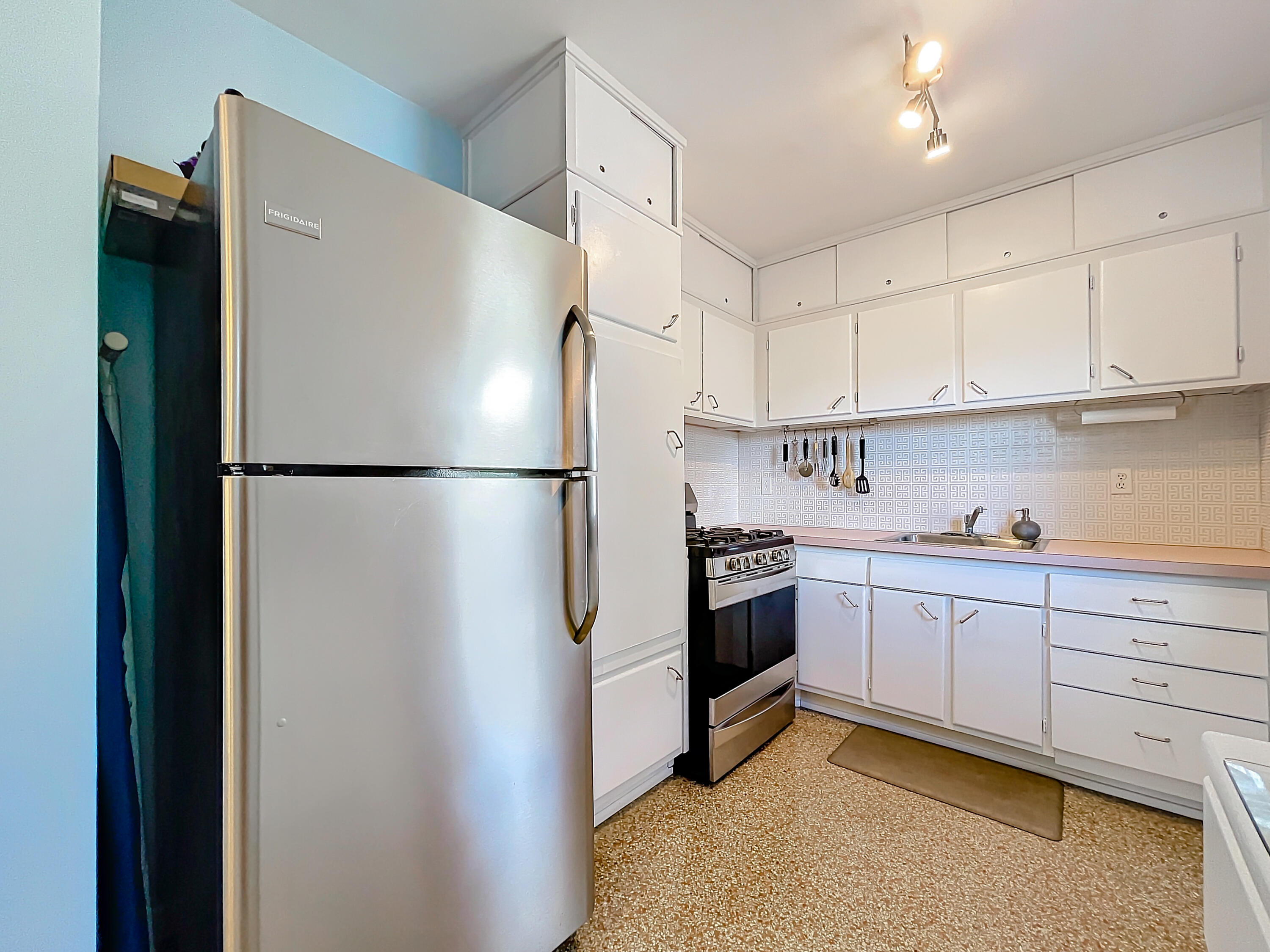 LANTANA HEIGHTS 6 - Residential