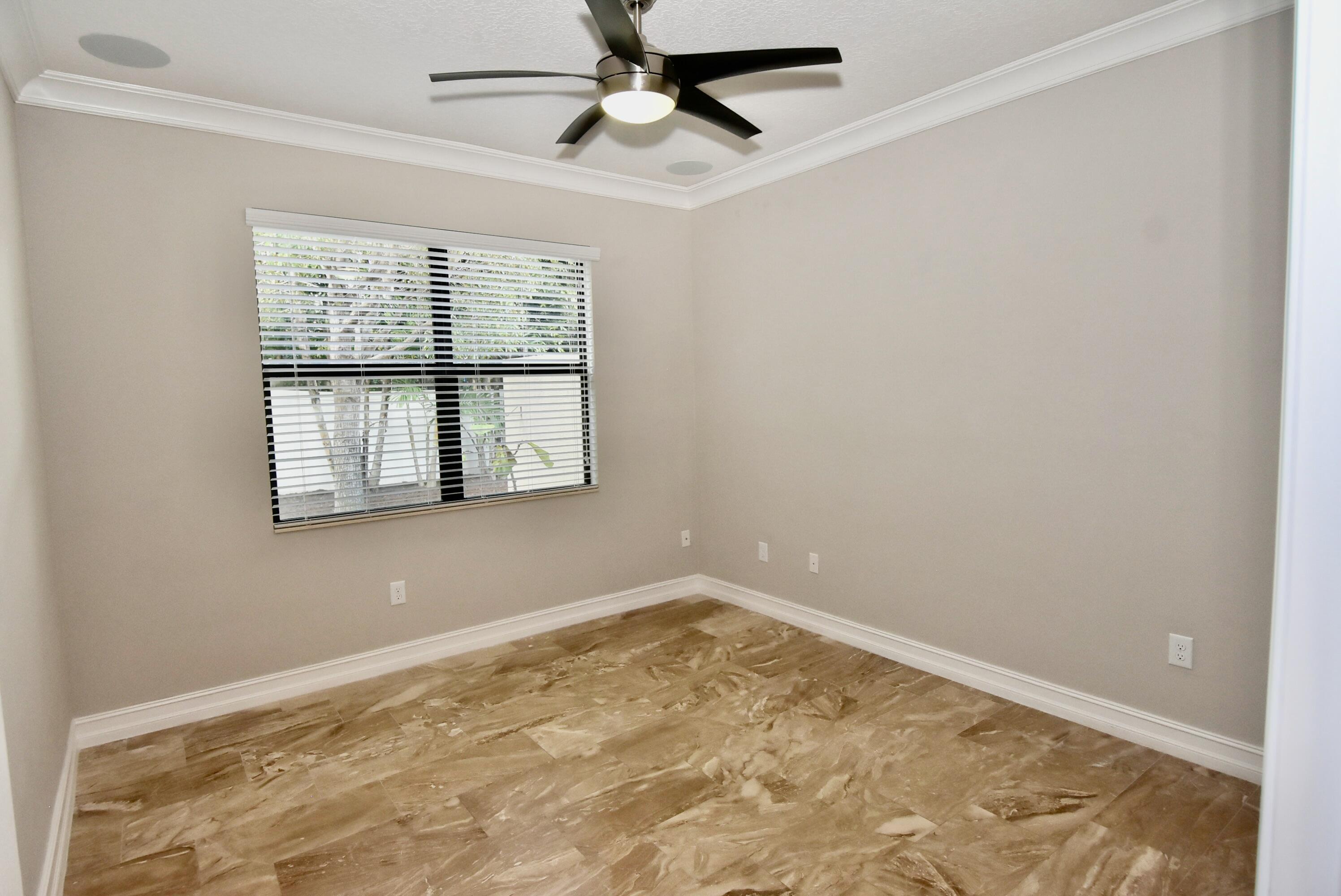 8079 Snowflake Obsidian Trail