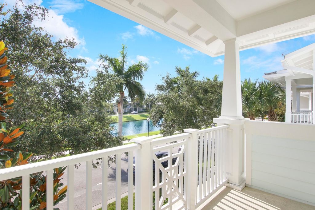 Photo of 3310 W Mallory Boulevard Blvd, Jupiter, FL 33458 (MLS # R10801967)