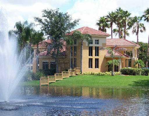 Palm Lake Condo - Residential