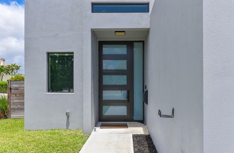 A home in Lake Worth Beach