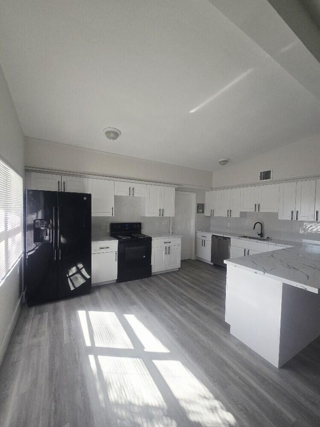 Photo of 3481 SW 20th Street, Fort Lauderdale, FL 33312 (MLS # R11158685)