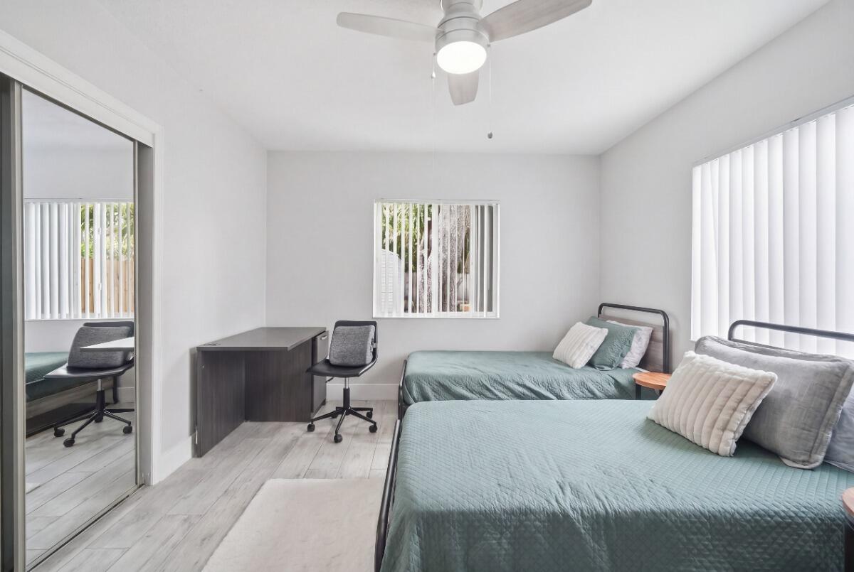 PINE CREST AMENDED PLAT - Residential